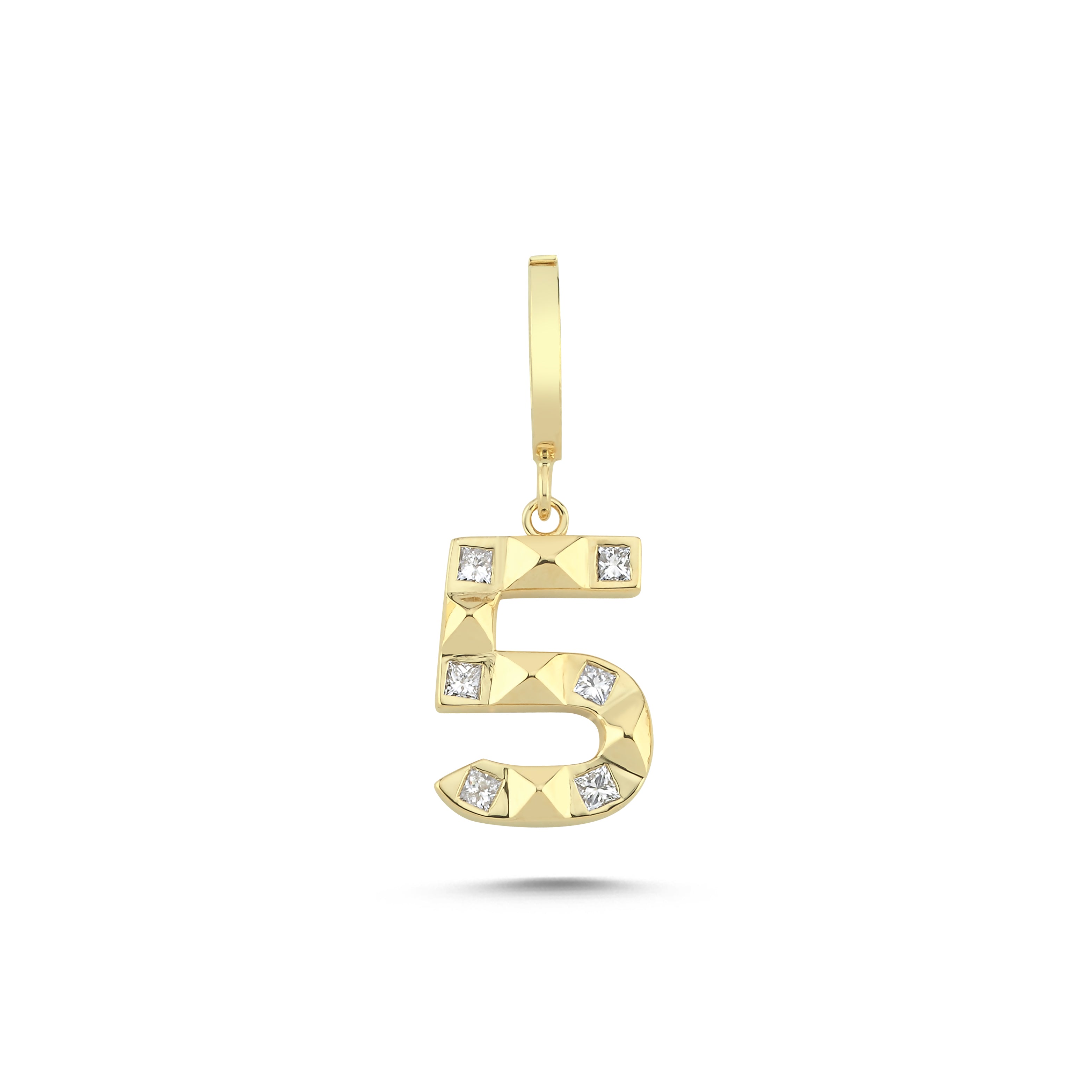 CHARM 5