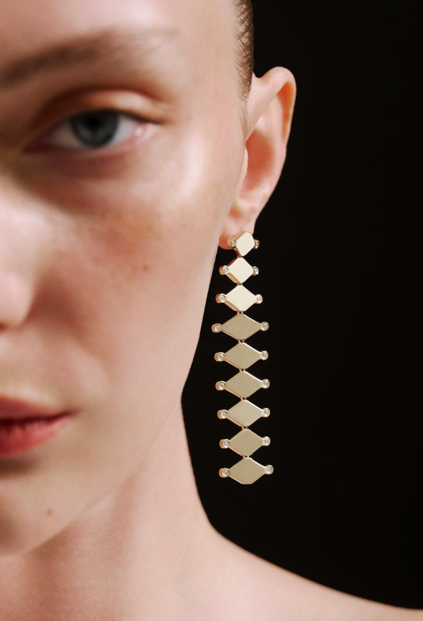 TRIANGLE OF LIGHT EARRING-2