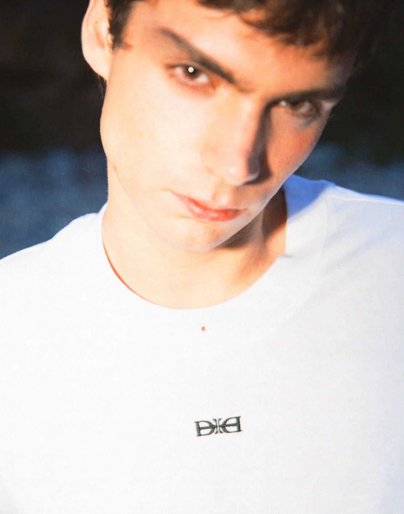 WHITE REMINDER TEE-5